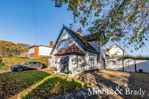 4 bedroom detached house for sale, Osborne Avenue, Great Yarmouth