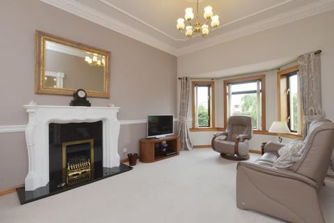97 Buckstone Crescent, Edinburgh, EH10 6TR