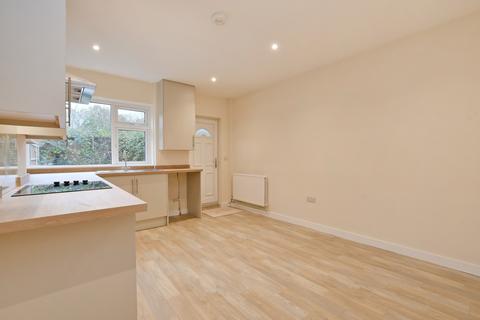 3 bedroom terraced house for sale, Chesterfield Road, Dronfield, Derbyshire, S18 1XH