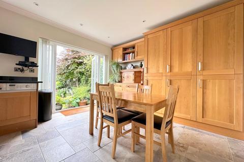 75 Hillside Grove, Chelmsford, CM2 9DB