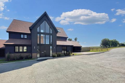 5 bedroom detached house for sale, Plot 7, The Sycamore at Thaxted, Bardfield Road CM6