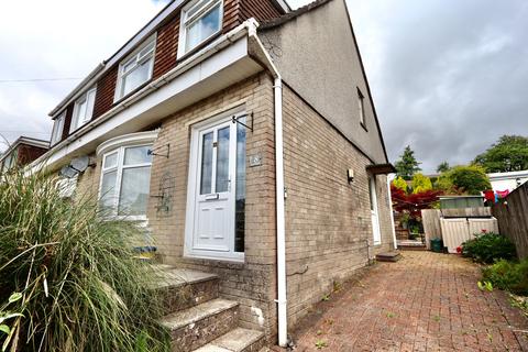 3 bedroom semi-detached house for sale, Bush Bach, Nantybwch, NP22