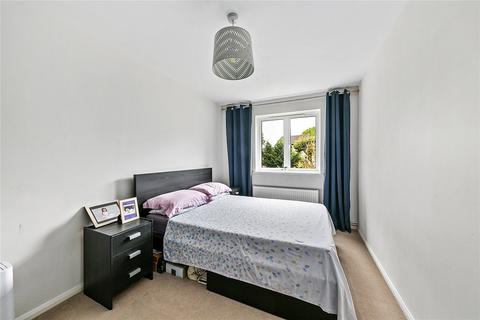 2 bedroom apartment for sale, Ivybridge Close, London Road, Twickenham, Middlesex, TW1