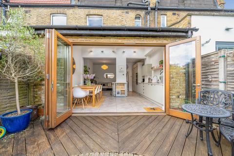 4 bedroom terraced house for sale, Rostella Road, Tooting