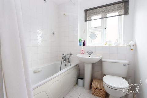 15 Green Close, Epping Green, Epping, CM16 6PS