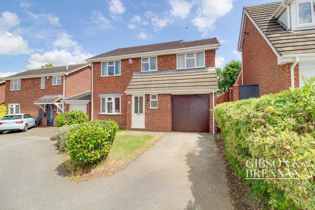 Kingsdown Close, Basildon, SS13 4 bed detached house for sale £475,000