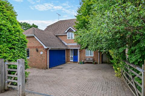 4 bedroom detached house for sale, Cock Lane, Bradfield Southend, Berkshire