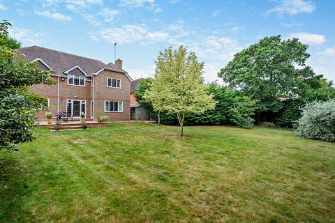 4 bedroom detached house for sale, Cock Lane, Bradfield Southend, Berkshire