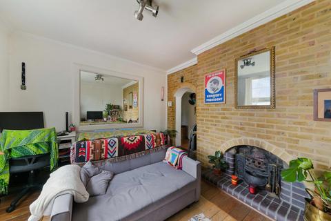 1 bedroom flat for sale, Matilda House, St. Katharines Way, E1W