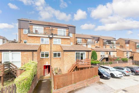 2 Ebbsfleet Walk, Northfleet, Gravesend, DA11 9EN
