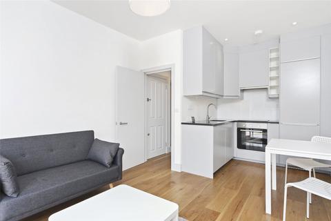 1 bedroom maisonette to rent, St Stephens Ave, London, W12