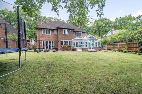 5 bedroom detached house for sale, Lower Wokingham Road, Crowthorne, Berkshire