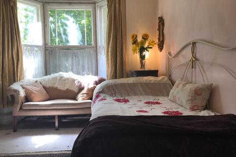 undefined, Lambrook Street, Glastonbury BA6