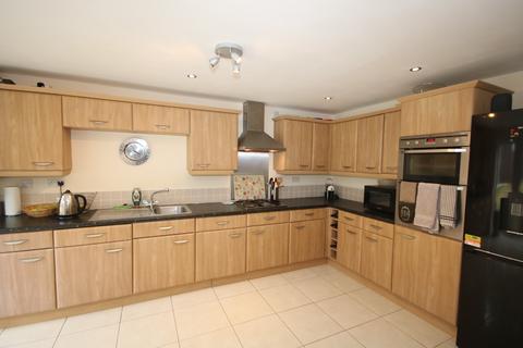 4 bedroom detached house for sale, Rose Mead, Swallownest S26