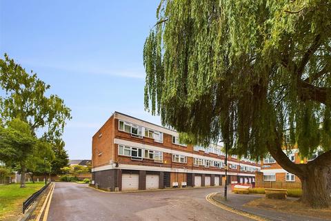 1 bedroom apartment for sale, Columbia Close, Gloucester, Gloucestershire, GL1