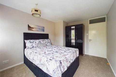 35 Columbia Close, Gloucester, GL1 3DF