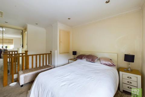 9 Bernersh Close, Sandhurst, GU47 9RP