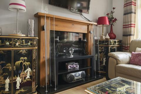 32 Corbieshot, Edinburgh, EH15 3RY