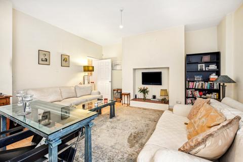 1 bedroom flat for sale, Cornwall Gardens, London