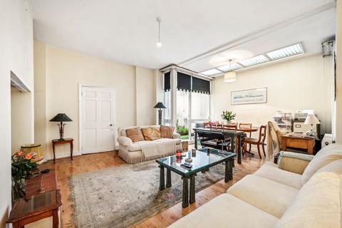 1 bedroom flat for sale, Cornwall Gardens, London