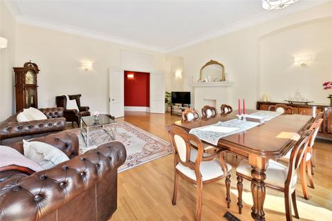 2 bedroom apartment to rent, Whitehall Court, Westminster, London, SW1A