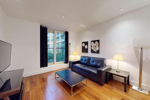 1 bedroom flat to rent, South Wharf Road