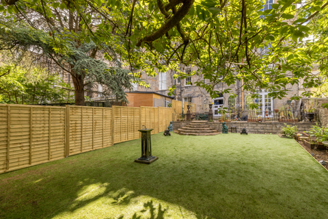 14 Gloucester Place, Edinburgh, EH3 6EF