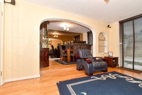 3 bedroom terraced house for sale, Observatory Walk, Redhill, Surrey