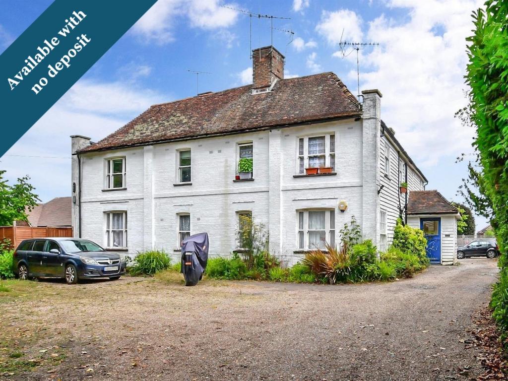 North Grove Road Hawkhurst TN18 2 bed apartment to rent £1,150 pcm (£