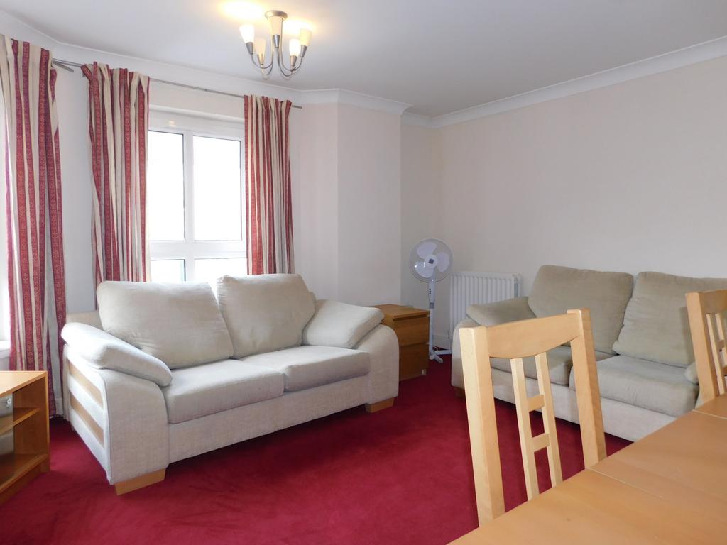 Apartment in Edinburgh - View 3