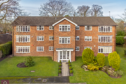 2 bedroom flat for sale, South Downs Road, Hale, Altrincham, Greater Manchester, WA14