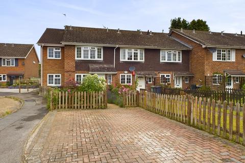 4 bedroom end of terrace house to rent, Five Acres Close, Lindford, Bordon, Hampshire, GU35