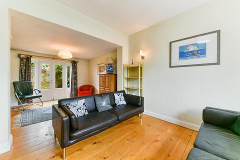 1 Enfield Road, Brentford, TW8 9NU