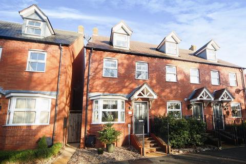 3 bedroom terraced house for sale, Warwick Road, Henley-in-Arden, B95