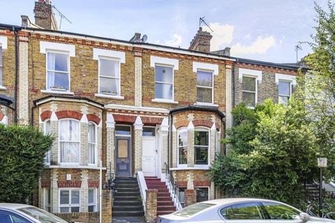 4 bedroom flat for sale, Kingsgate Road, West Hampstead