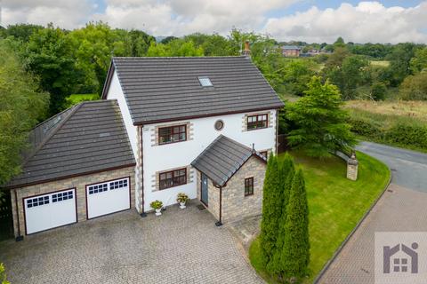 5 bedroom detached house for sale, Stocks Court Heskin, PR7 5JN