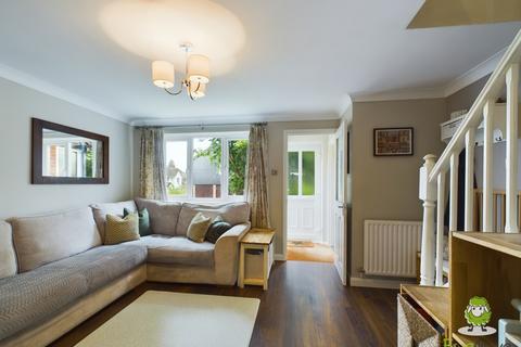 18 Monarch Close, Hatch Warren, Basingstoke, RG22 4XA