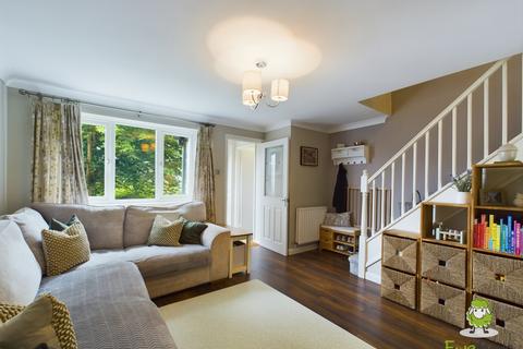 18 Monarch Close, Hatch Warren, Basingstoke, RG22 4XA