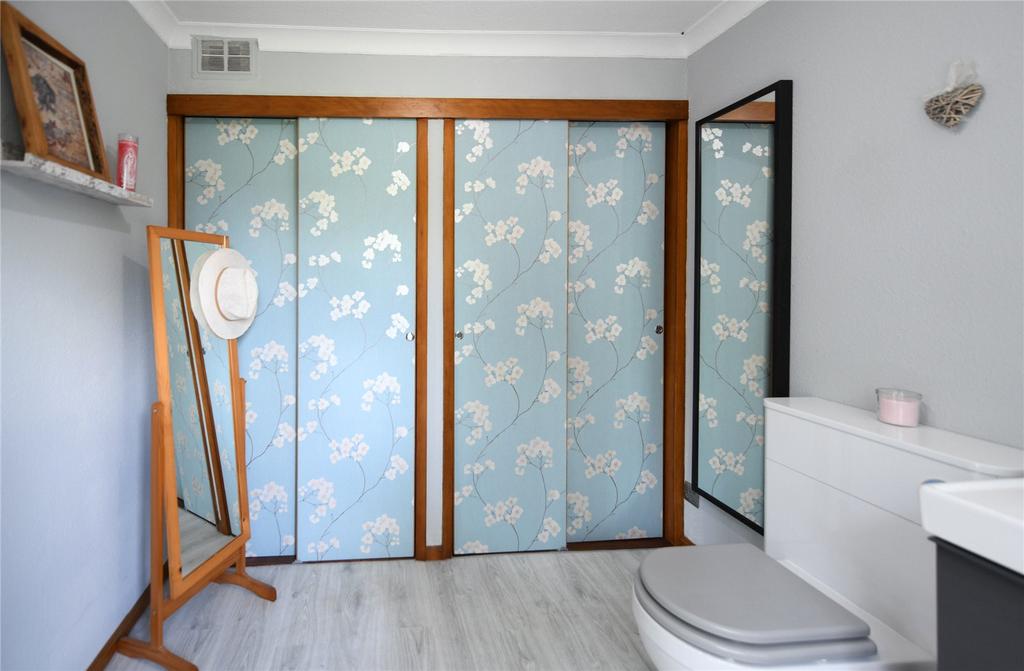 Master Dressing Room