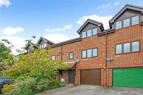 3 bedroom terraced house for sale, High View, Woolner Avenue, Petersfield, Hampshire