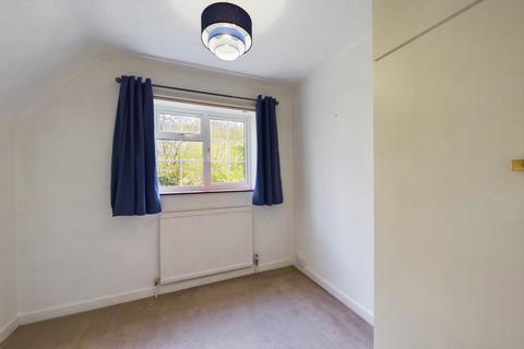 26 Stonelea Road, Hemel Hempstead, HP3 9JY