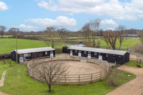 4 bedroom equestrian property for sale, Wiltshire