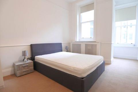 1 bedroom flat to rent, Old Court Place, London W8