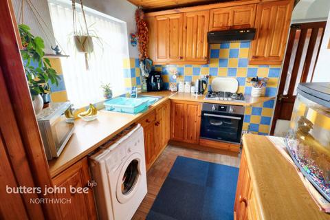 3 bedroom semi-detached house for sale, Fairfield Road, Northwich