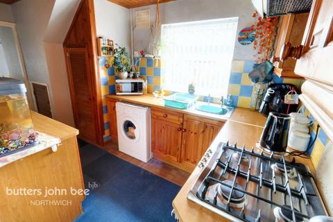 3 bedroom semi-detached house for sale, Fairfield Road, Northwich