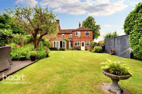 4 bedroom character property for sale, Church Road, Wimbotsham