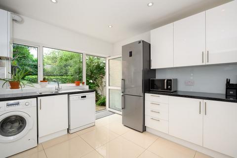 4 bedroom semi-detached house for sale, Montrose Walk, Weybridge, KT13