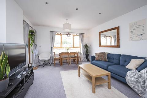 2 bedroom flat for sale, Pedley Street, Brick Lane, London, E1