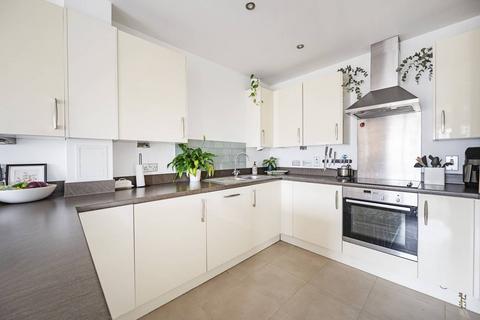 2 bedroom flat for sale, Pedley Street, Brick Lane, London, E1