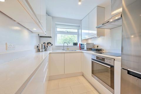 2 bedroom flat to rent, Park Road, Chiswick, London, W4